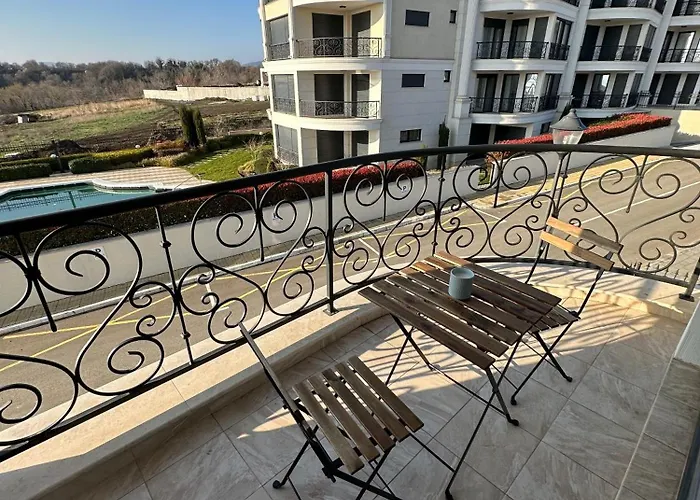 Cosy With Sea View In Complex Panorama Apartman