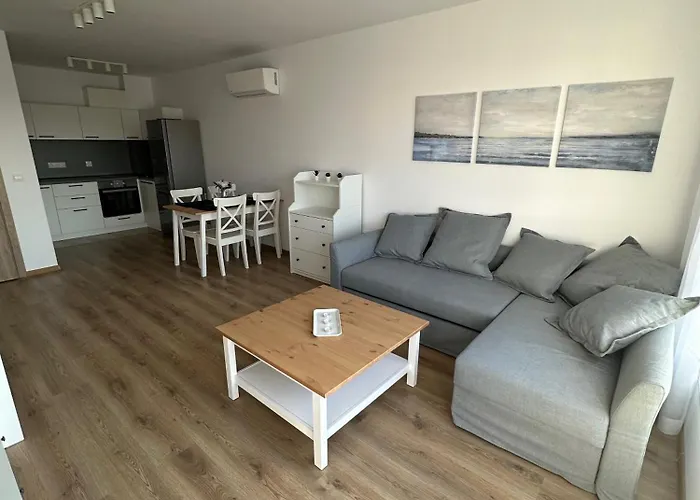 Cosy With Sea View In Complex Panorama Apartman *
