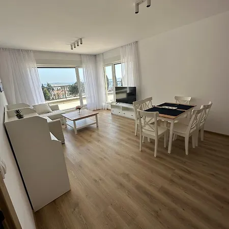 Daire Cosy With Sea View In Complex Panorama Chernomorets