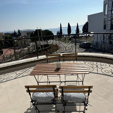 Daire Cosy With Sea View In Complex Panorama *