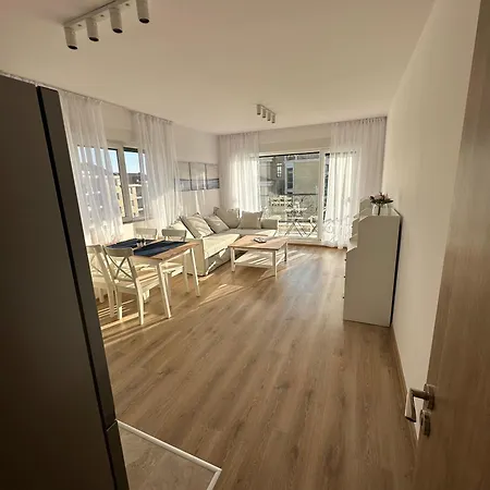 Appartement Cosy With Sea View In Complex Panorama *
