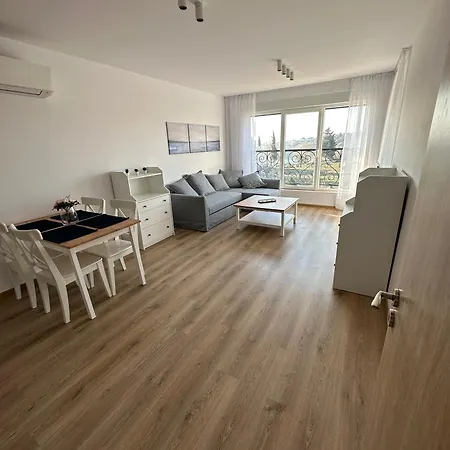 Cosy With Sea View In Complex Panorama Daire *