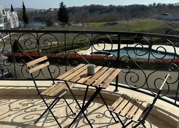 Appartamento Cosy With Sea View In Complex Panorama Chernomorets