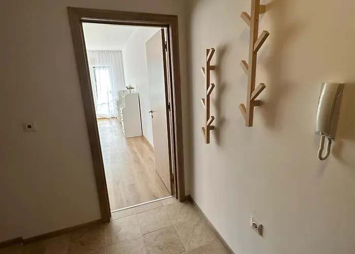 Cosy With Sea View In Complex Panorama *